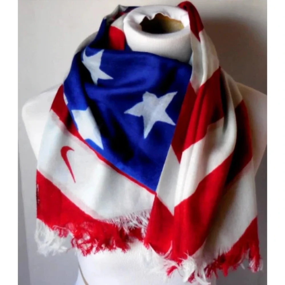 Nike Scarf OSFM Red White‎ Blue USA Flag Lightweight Soft N1001932-987